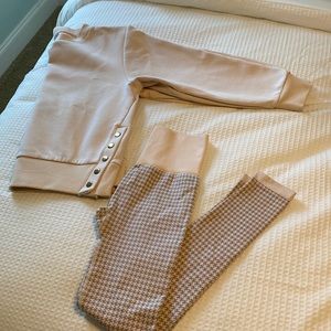 Varley Houndstooth Leggings with Hardy Side Snap sweater